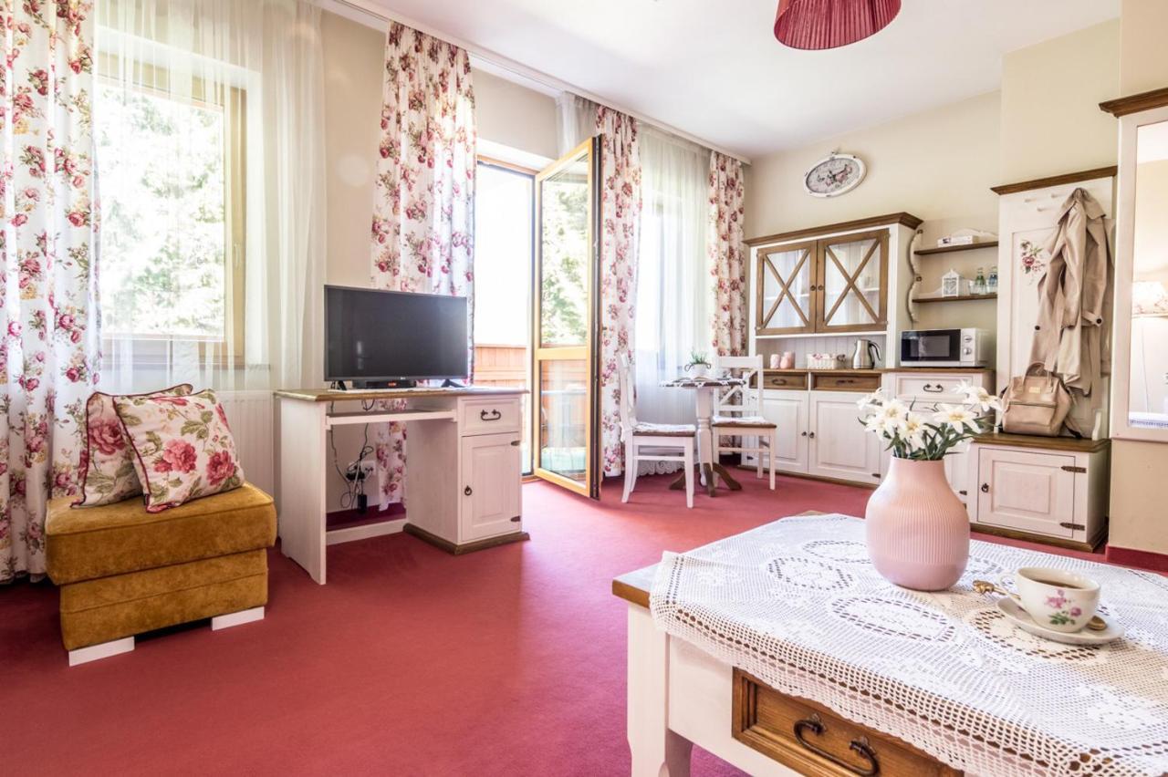Adamo Bed & Breakfast